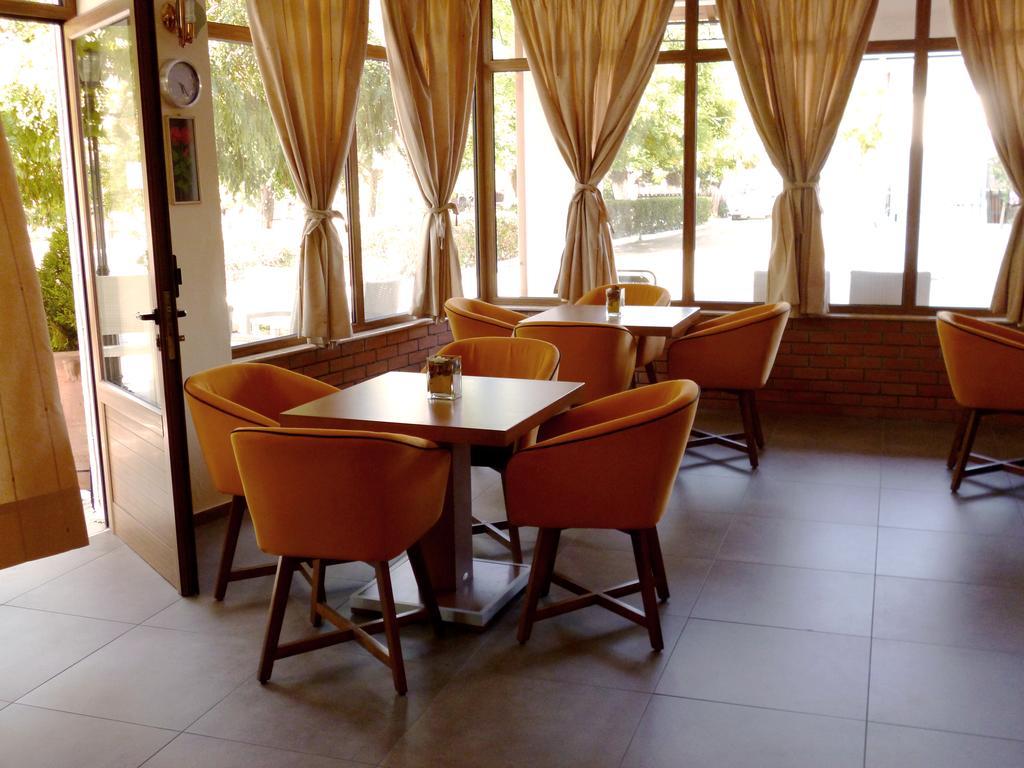 Idillion Hotel Vilia Luaran gambar